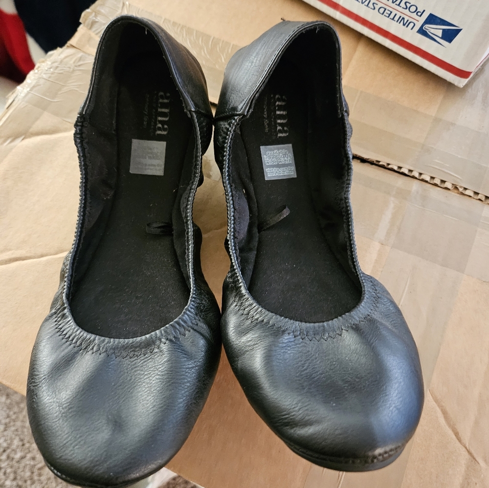 Black flats